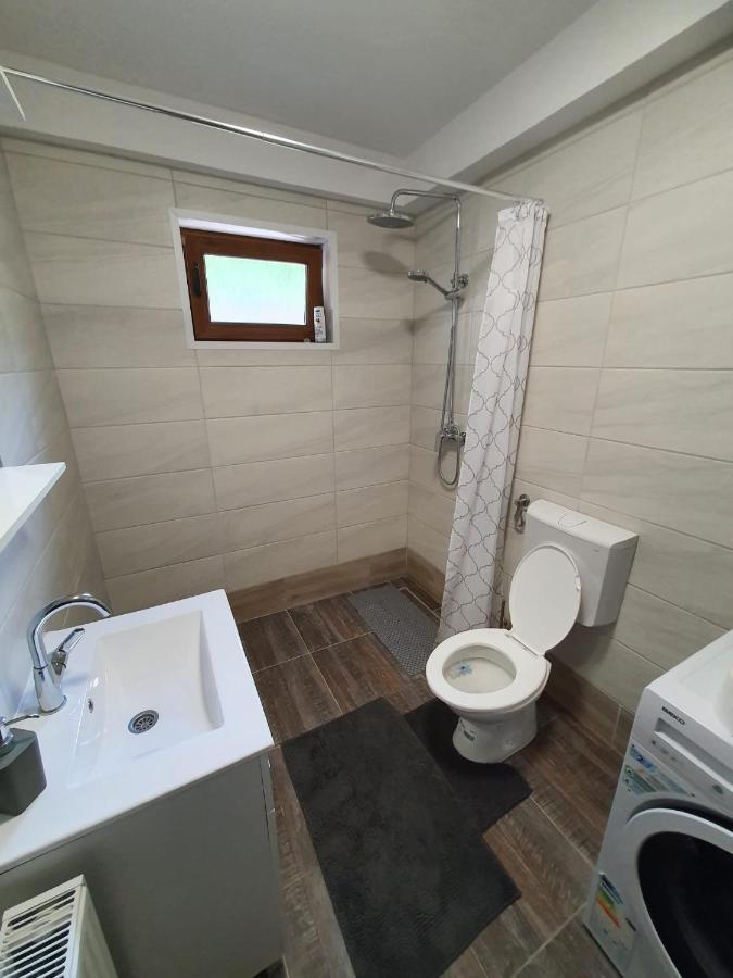 Apartments Sertic 4 Stars Poljanak Esterno foto