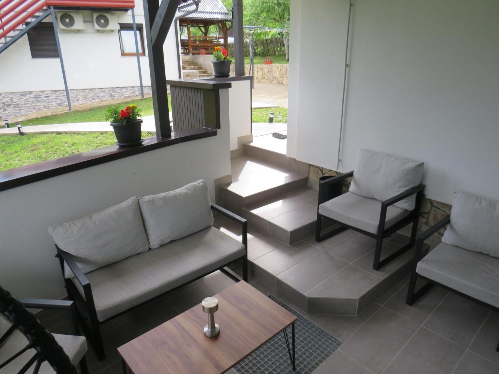 Apartments Sertic 4 Stars Poljanak Esterno foto